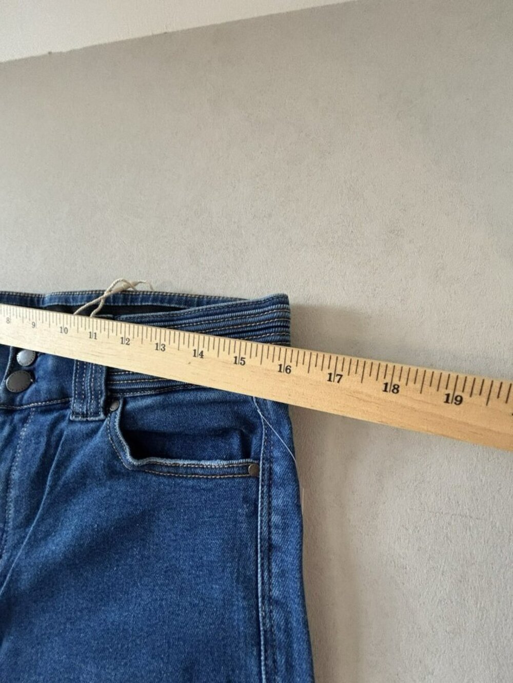 Curve Appeal Heritage Luxe Gigi High Rise Flare Jeans Womens 10/30 Dark Wash NWT - Picture 3 of 10